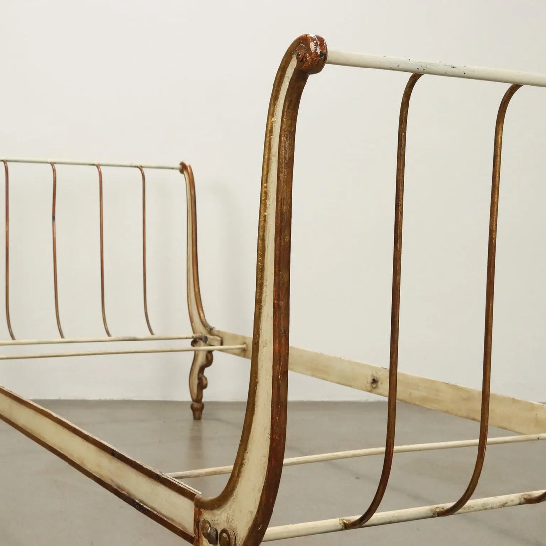 Antique Bed Louis Philippe Wrought Iron Gilded Italy XIX Century - Italy, Mid XIX Century | Antiques | Beds & Headboards