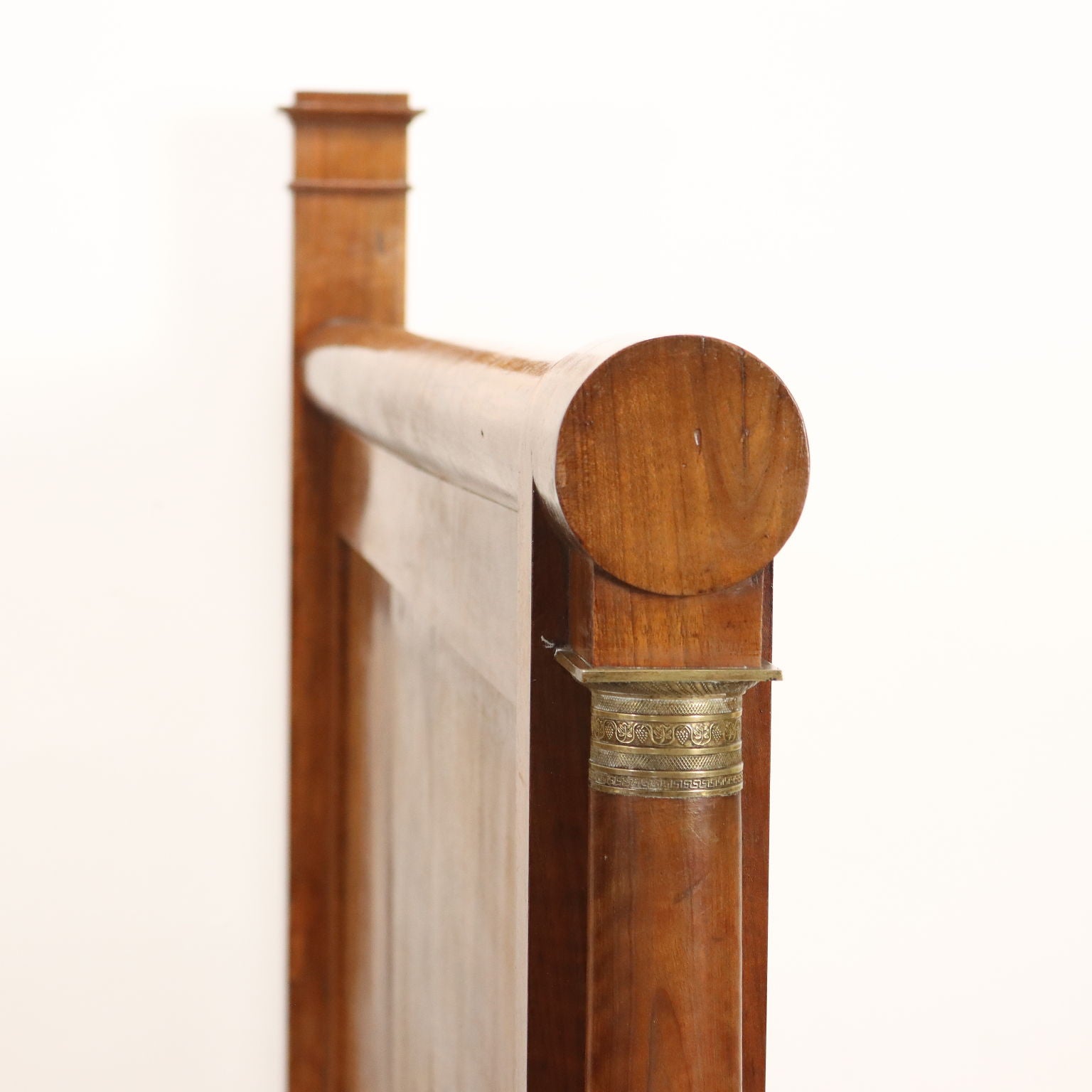  | Antiques  Beds & Headboards