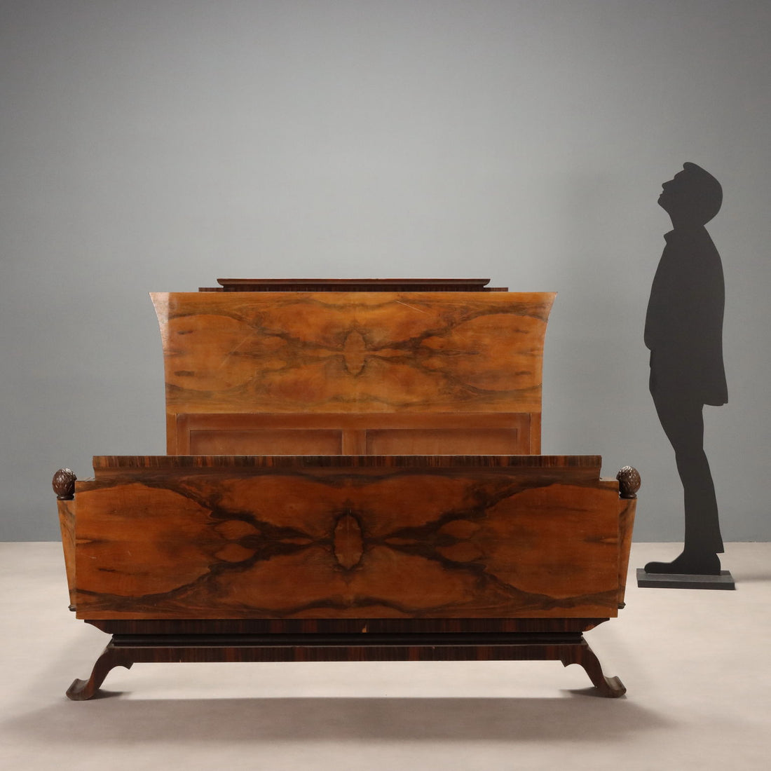  | Antiques  Beds & Headboards