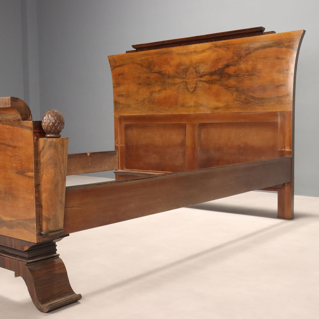  | Antiques  Beds & Headboards