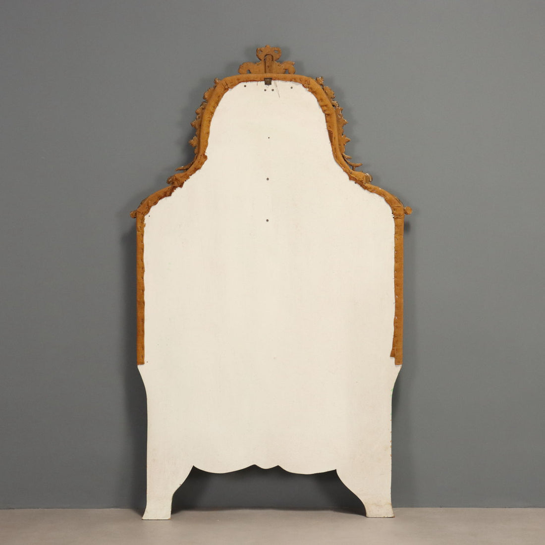  | Antiques  Beds & Headboards