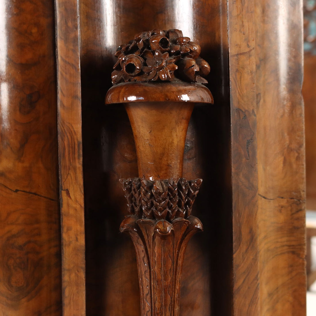  | Antiques  Beds & Headboards