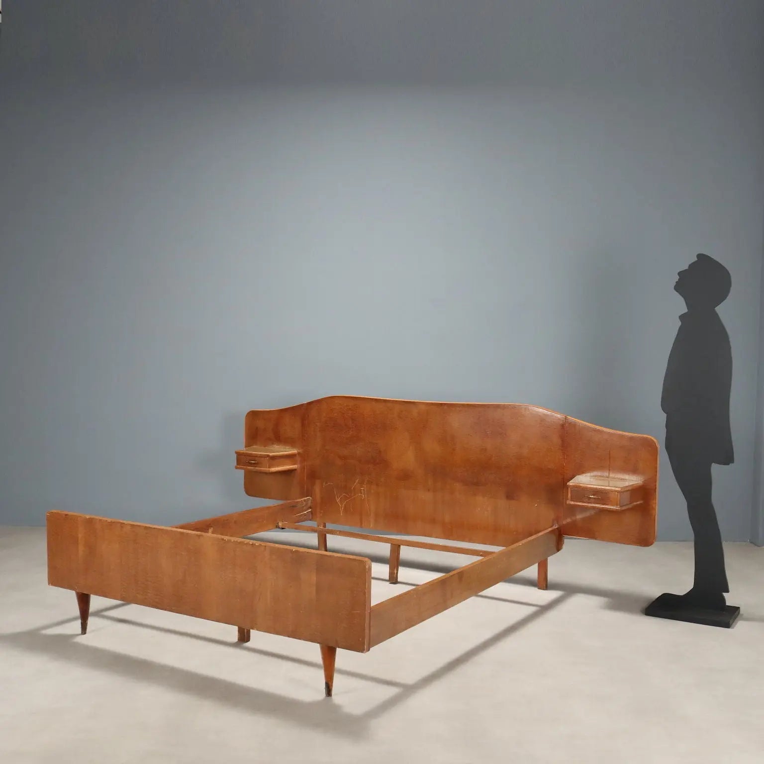 Vintage Double Bed Maple Burl Veneer Design Italy 1950s | Modernism | Complements