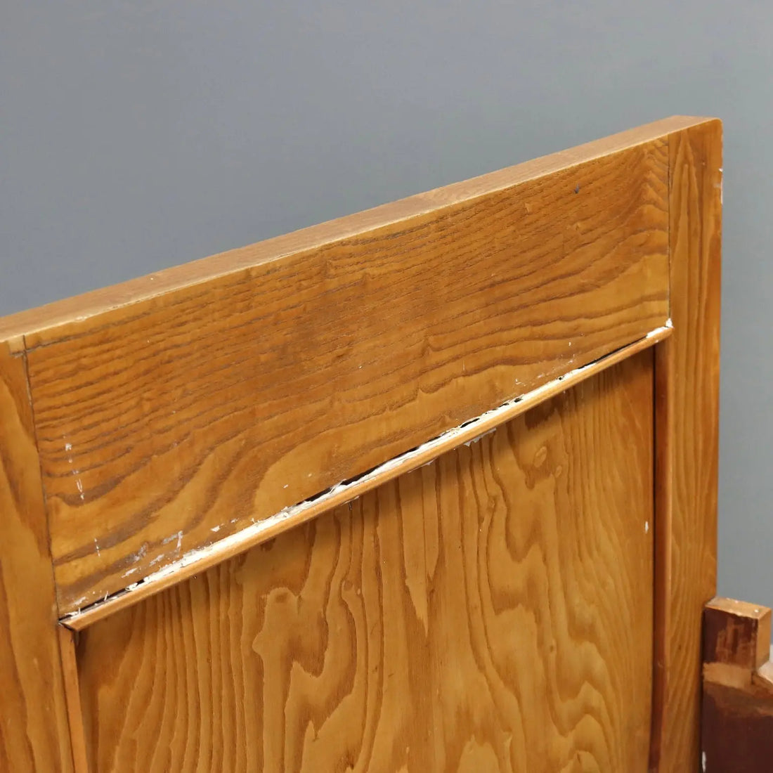 Liberty Single Bed in Oak with Mahogany Carvings