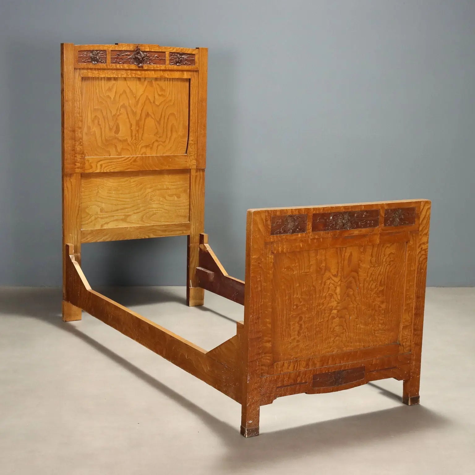 Liberty Single Bed in Oak with Mahogany Carvings