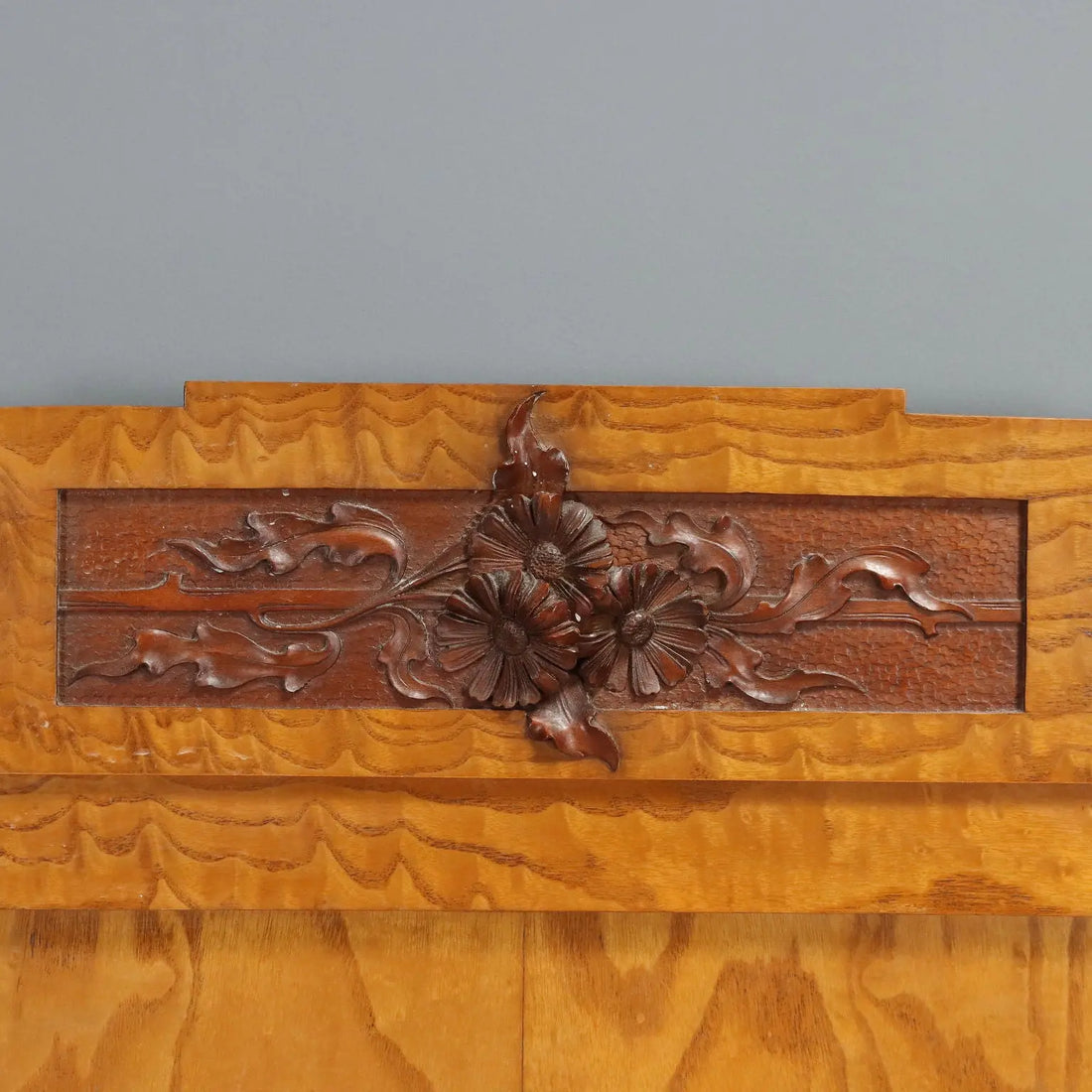 Liberty Single Bed in Oak with Mahogany Carvings