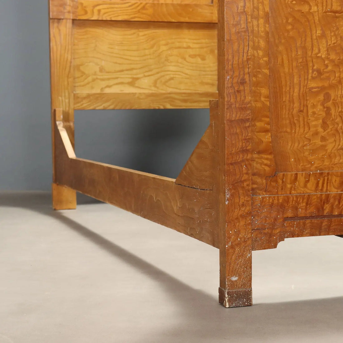 Liberty Single Bed in Oak with Mahogany Carvings
