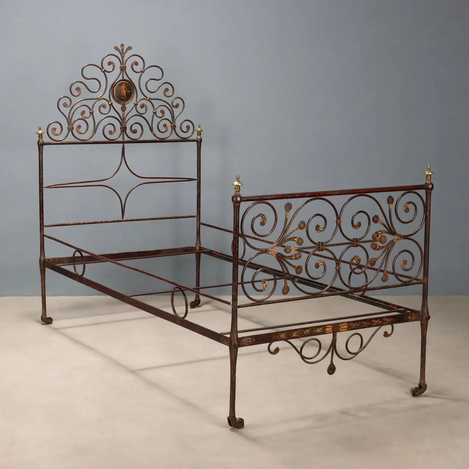 Antique Single Bed Lacquered Painted Iron Italy XIX Century - Italy, XIX Century | Antiques | Beds & Headboards