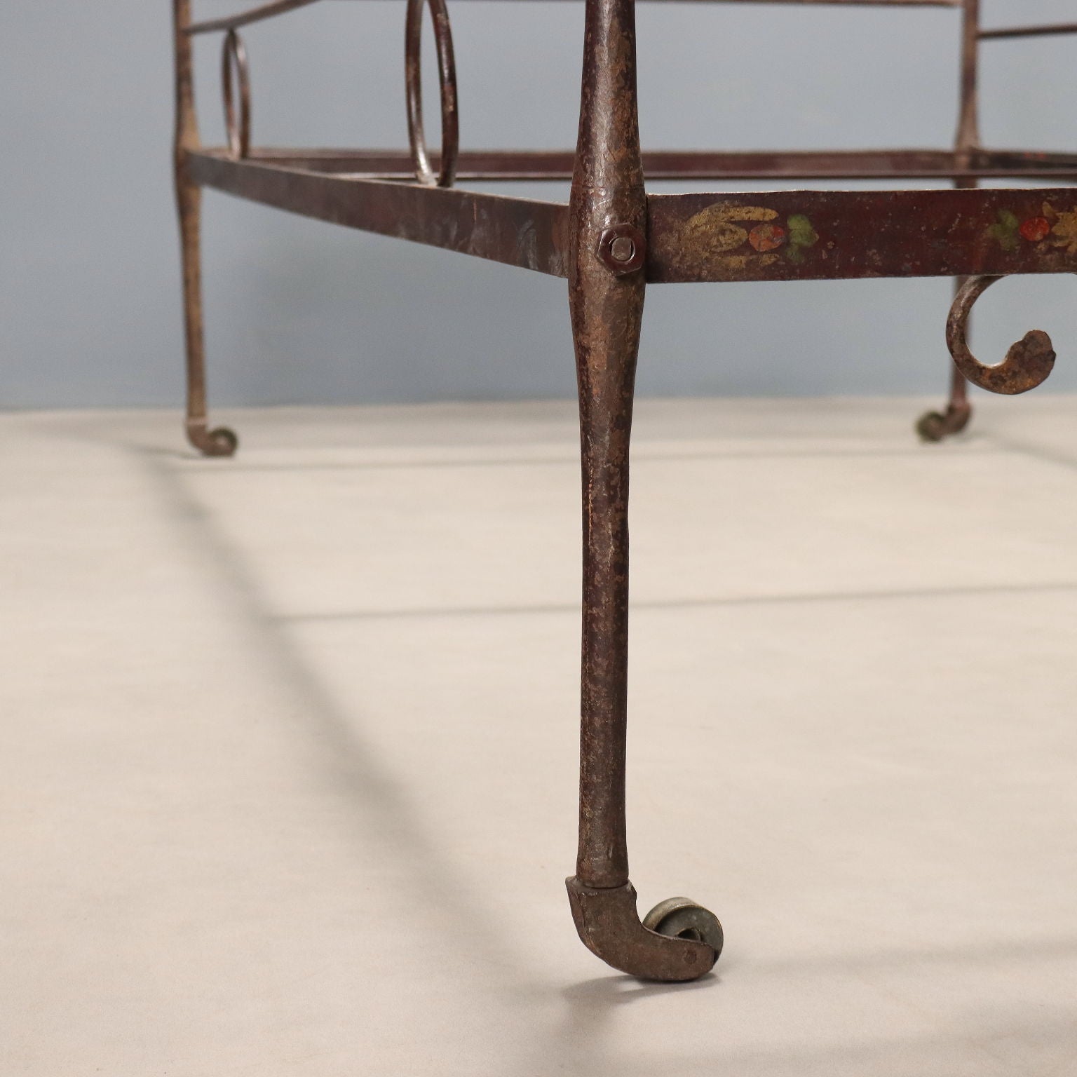 Antique Single Bed Lacquered Painted Iron Italy XIX Century - Italy, XIX Century | Antiques | Beds & Headboards