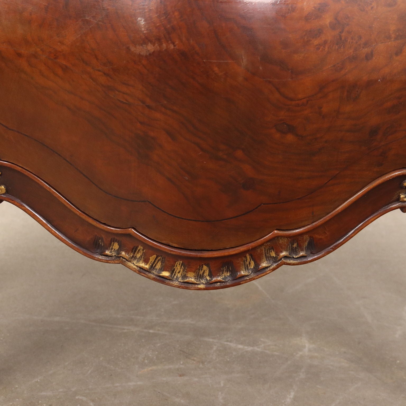 Antique Showcase Baroque Style Walnut Decorations Italy XX Century - Baroque Style Showcase | Antiques  Bookcases & Showcases