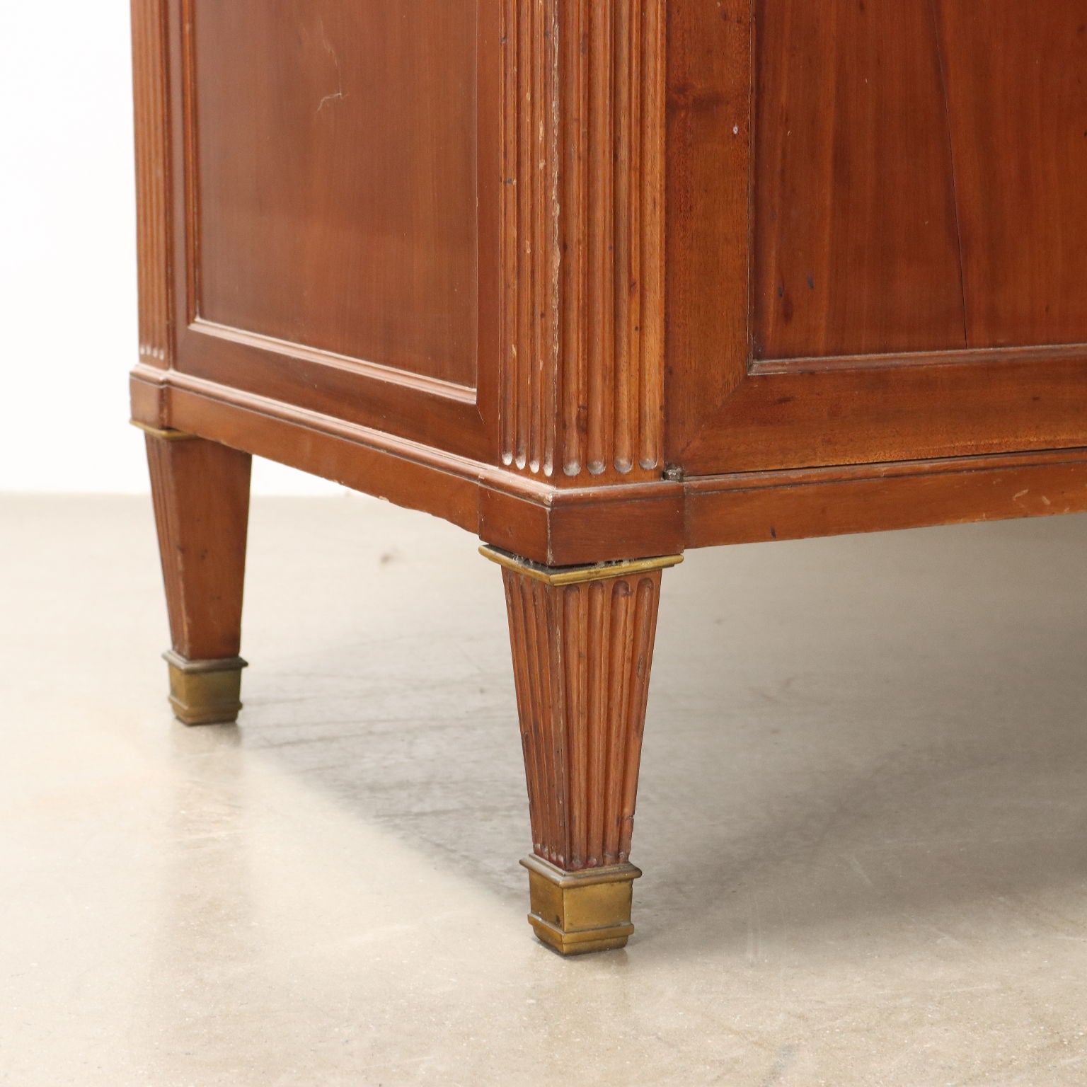  | Antiques  Bookcases & Showcases