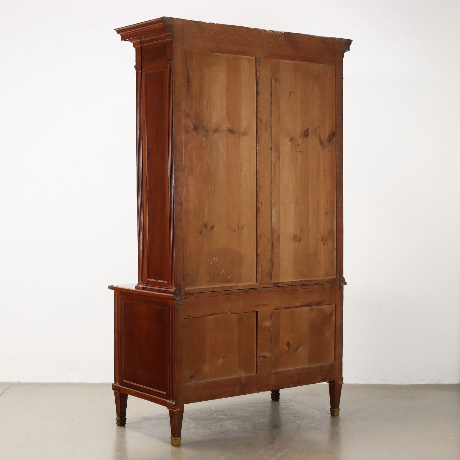  | Antiques  Bookcases & Showcases