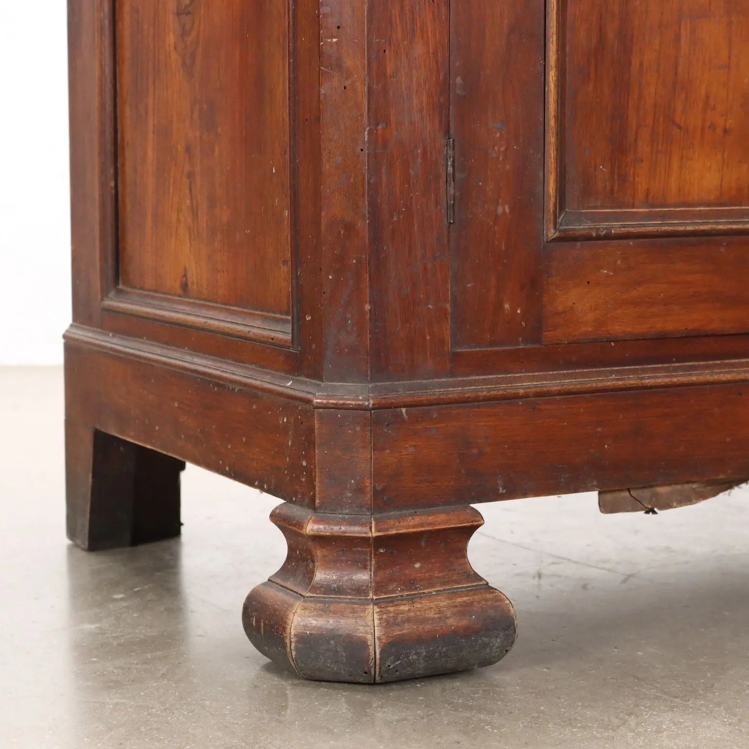 Antique Bookcase Louis Philippe Walnut Italy XIX Century - Bookcase, Mid XIX Century | Antiques | Bookcases & Showcases