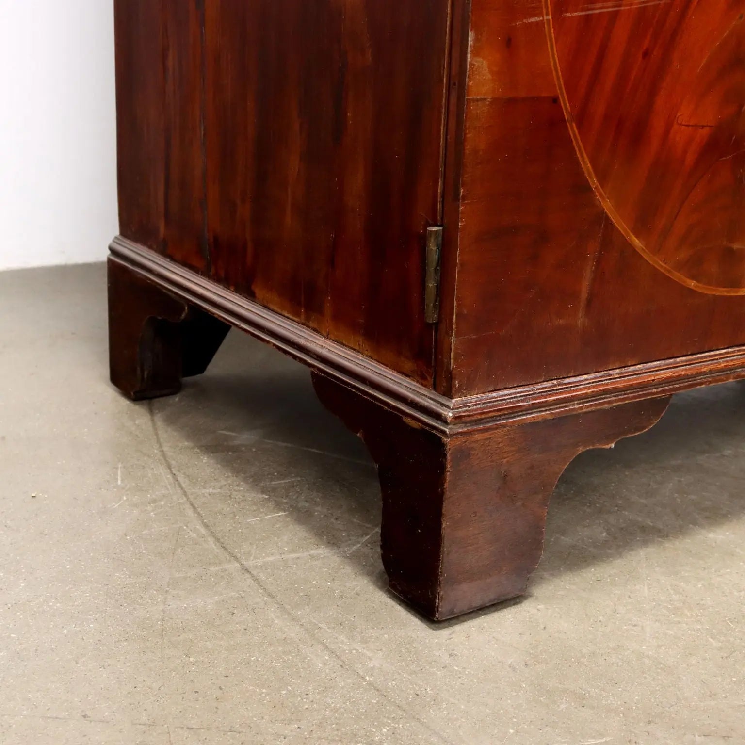 Antique Bookcase Neo-Gothic Style Mahogany XIX Century - England, Early XIX Century | Antiques | Bookcases & Showcases