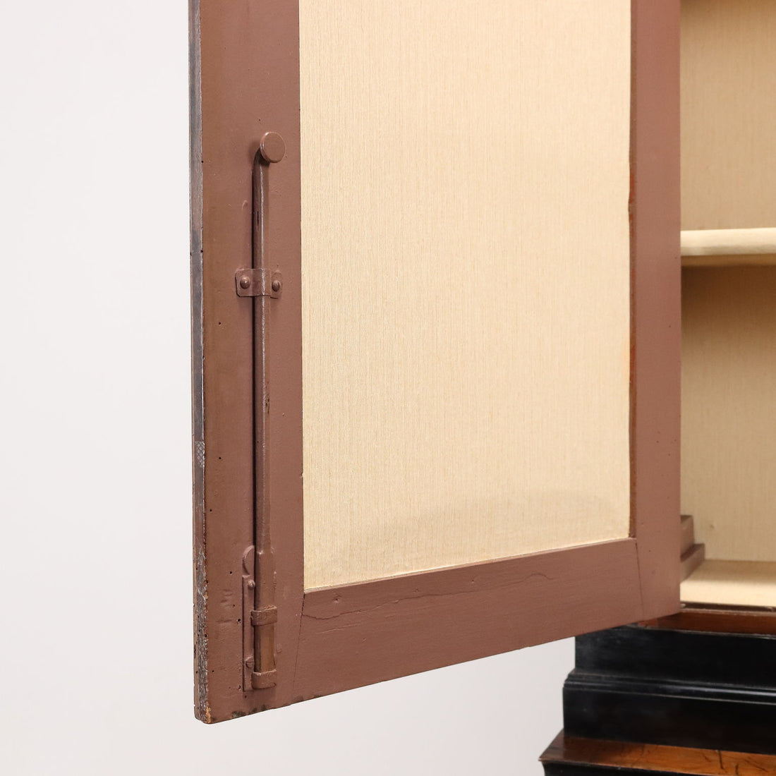  | Antiques  Cupboards