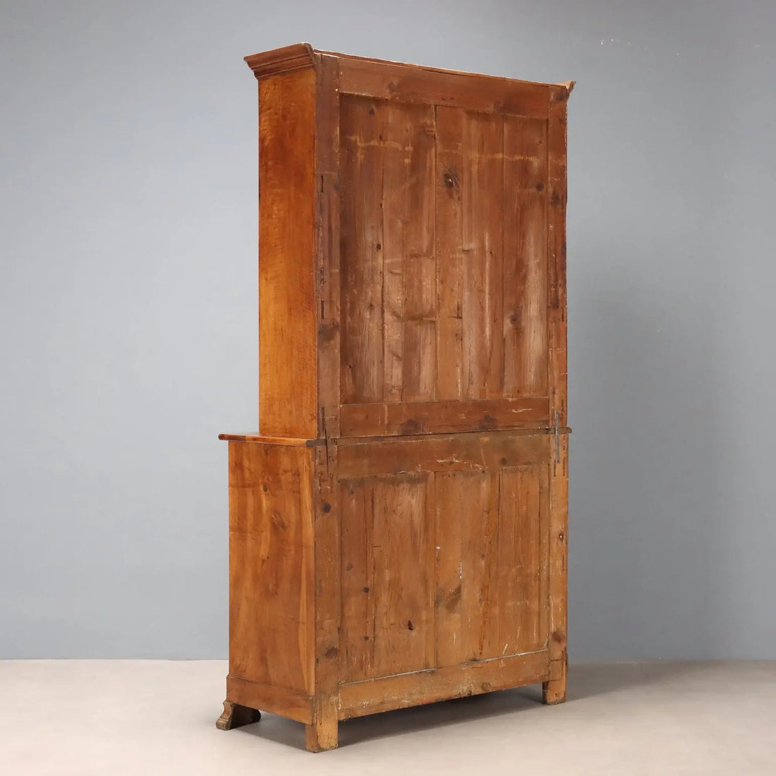 Dresser - France, late 18th century | Antiques | Cupboards