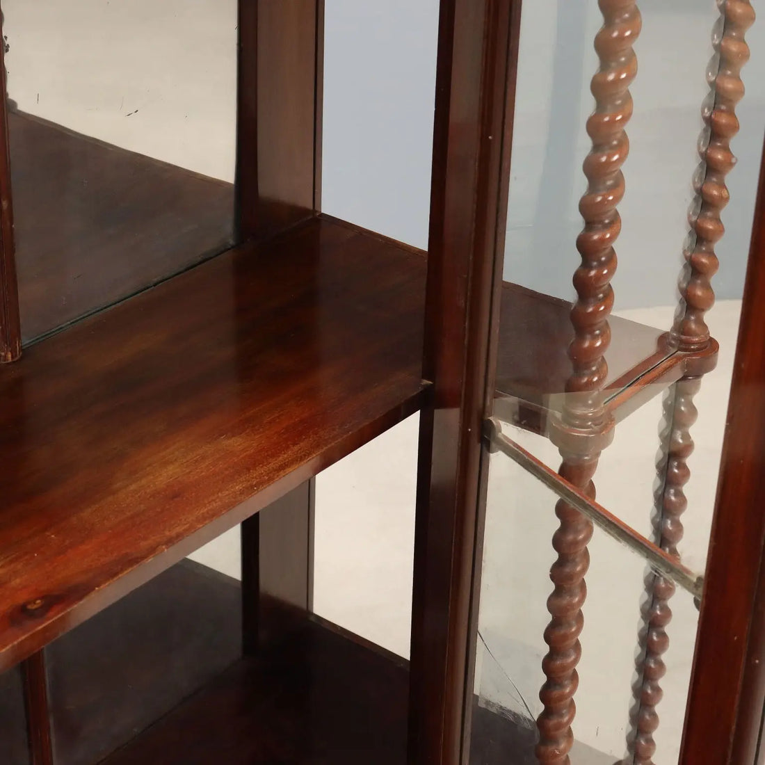 Louis Philippe Mahogany Display Cabinet - Italy 19th Century