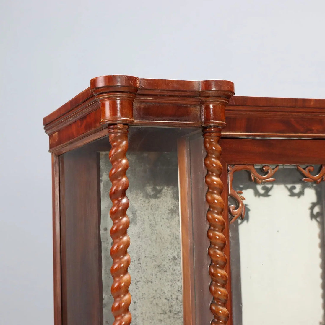 Louis Philippe Mahogany Display Cabinet - Italy 19th Century