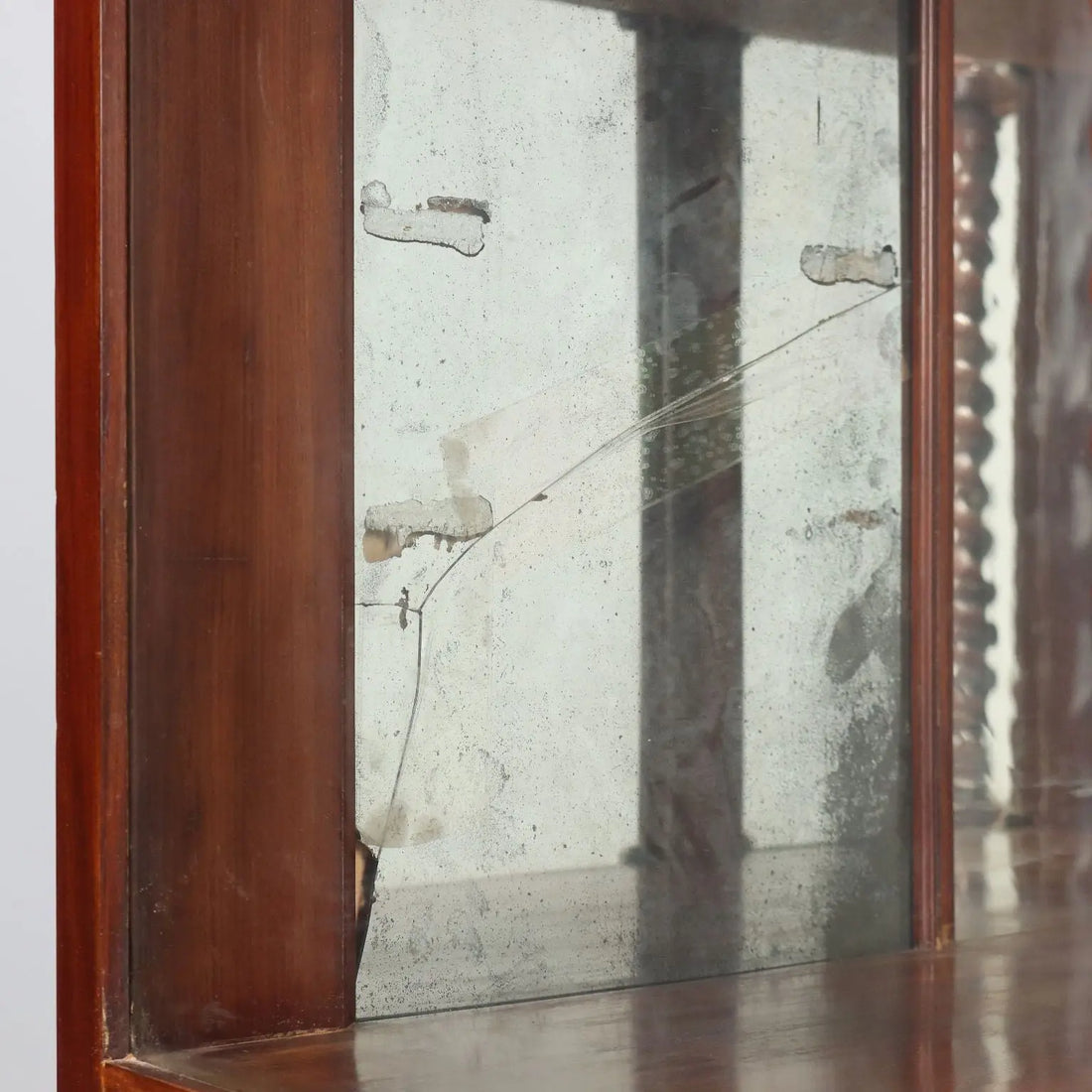 Louis Philippe Mahogany Display Cabinet - Italy 19th Century