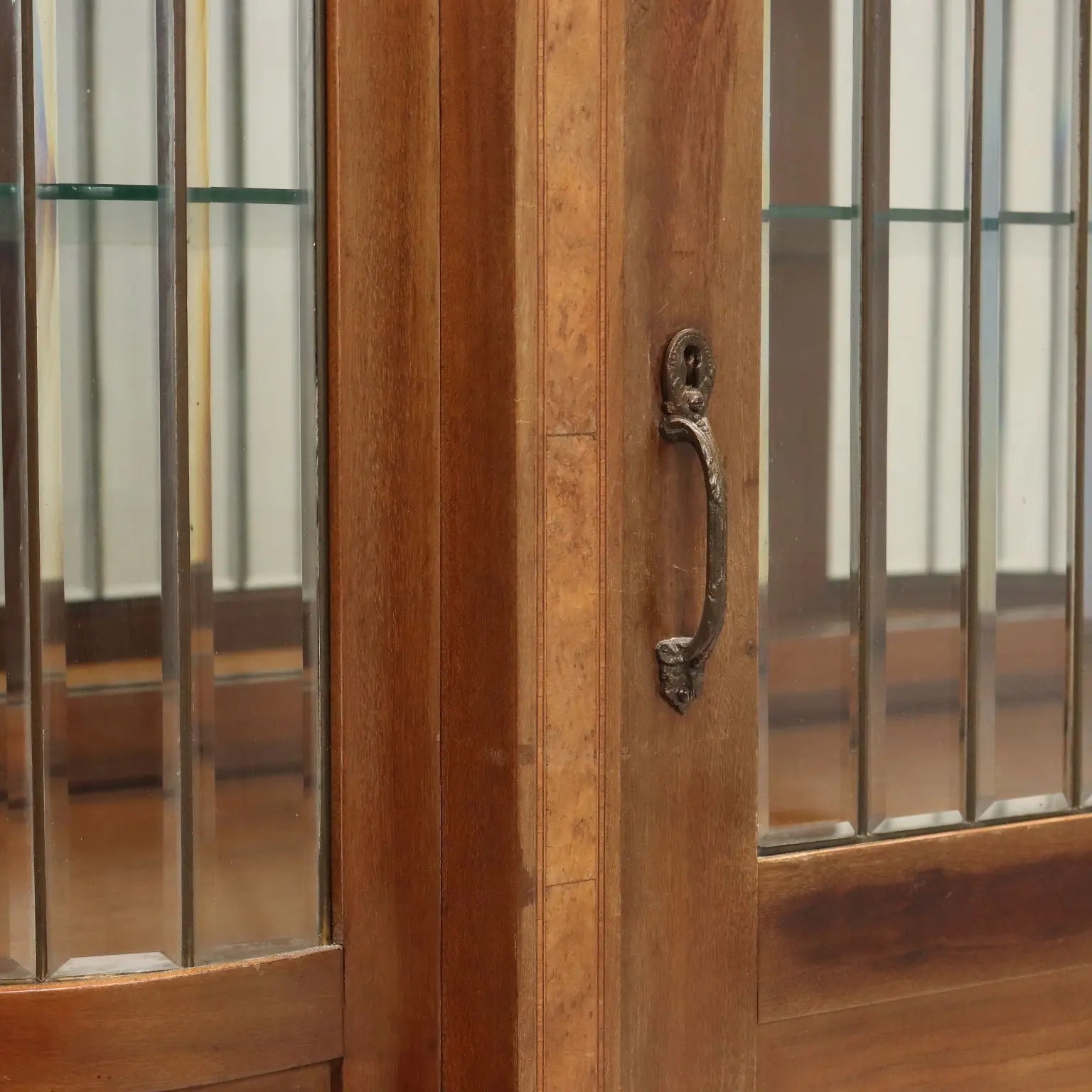 Antique Display Cabinet Mahogany Veneer Italy XX Century