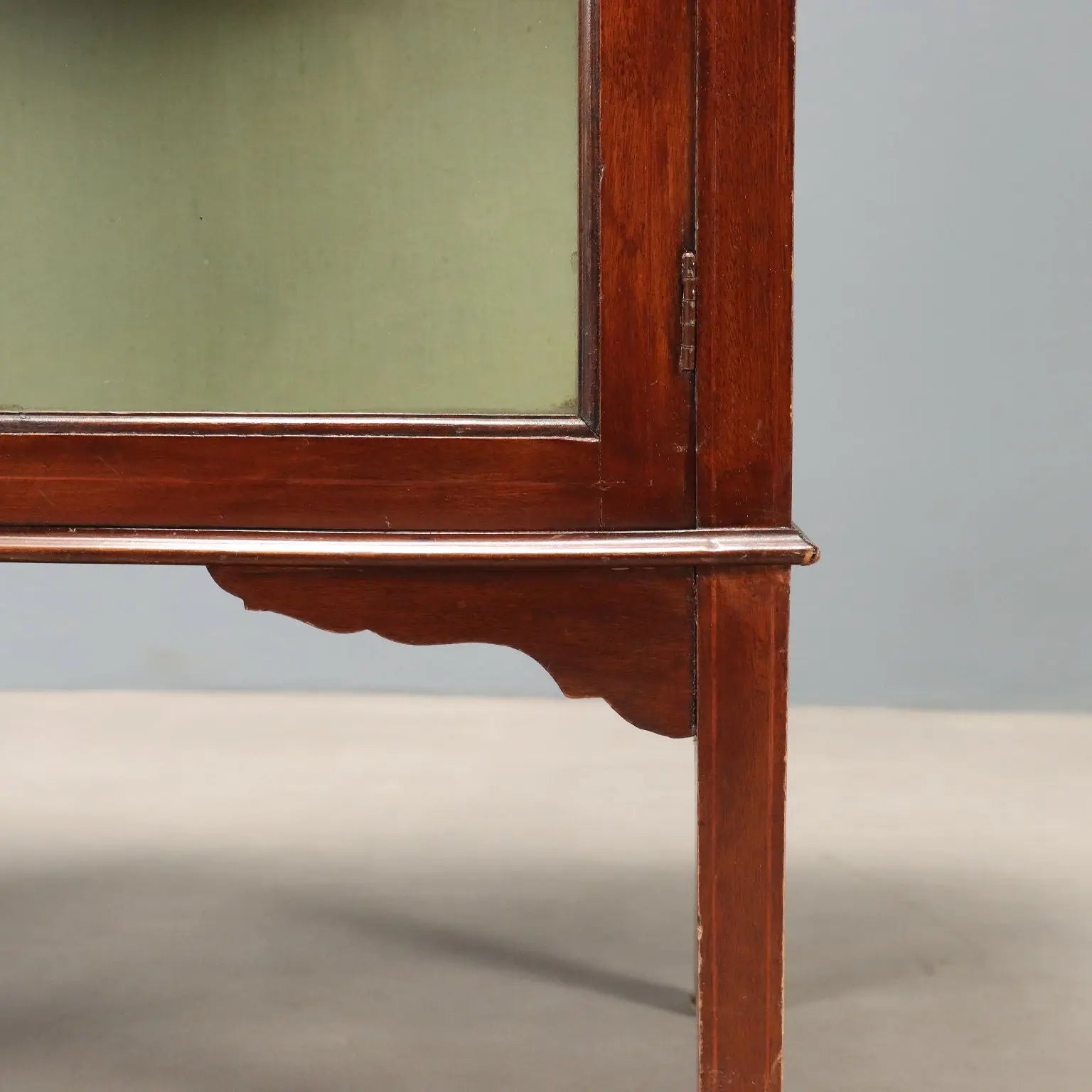 Antique Display Cabinet Art Nouveau Maple Italy XX Century