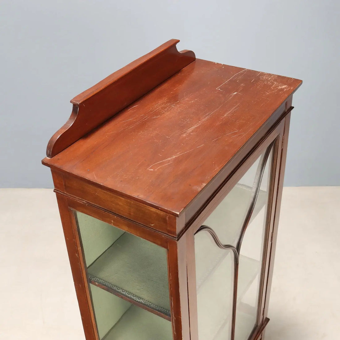 Antique Display Cabinet Art Nouveau Maple Italy XX Century