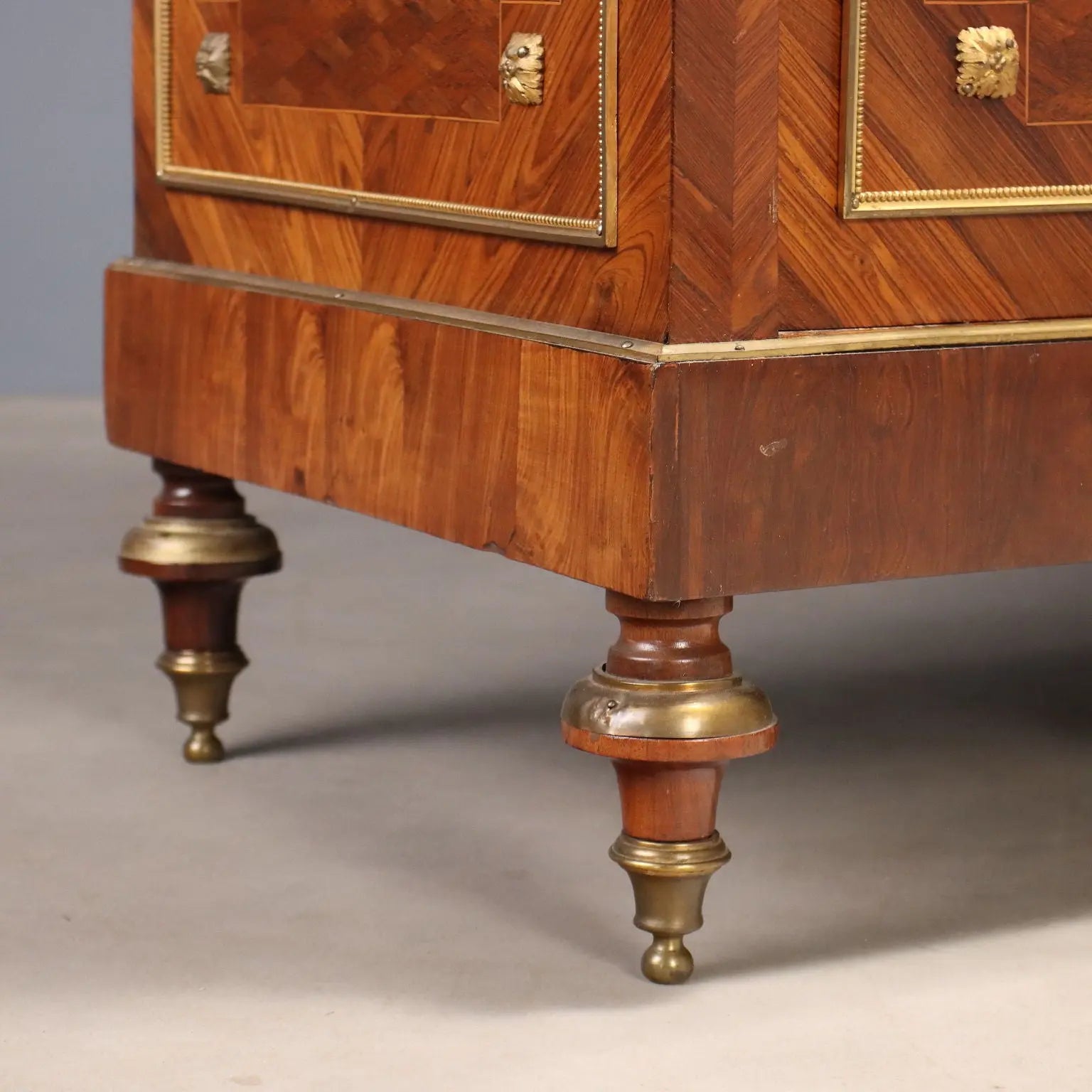 Antique Bookcase Bois de Violette Bronze XIX Century