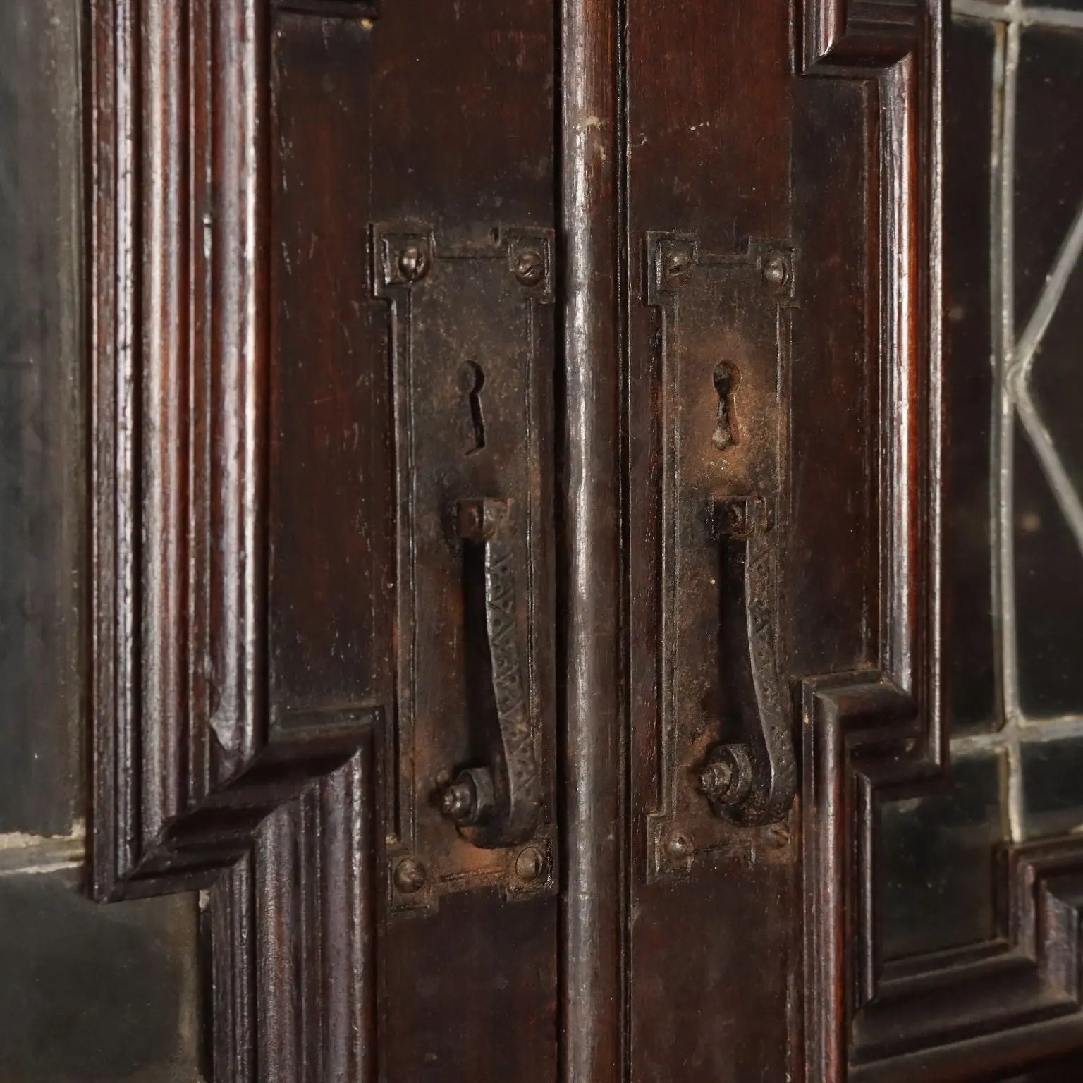 Antique Showcase Neo-Renaissance Style Walnut Late XIX Century