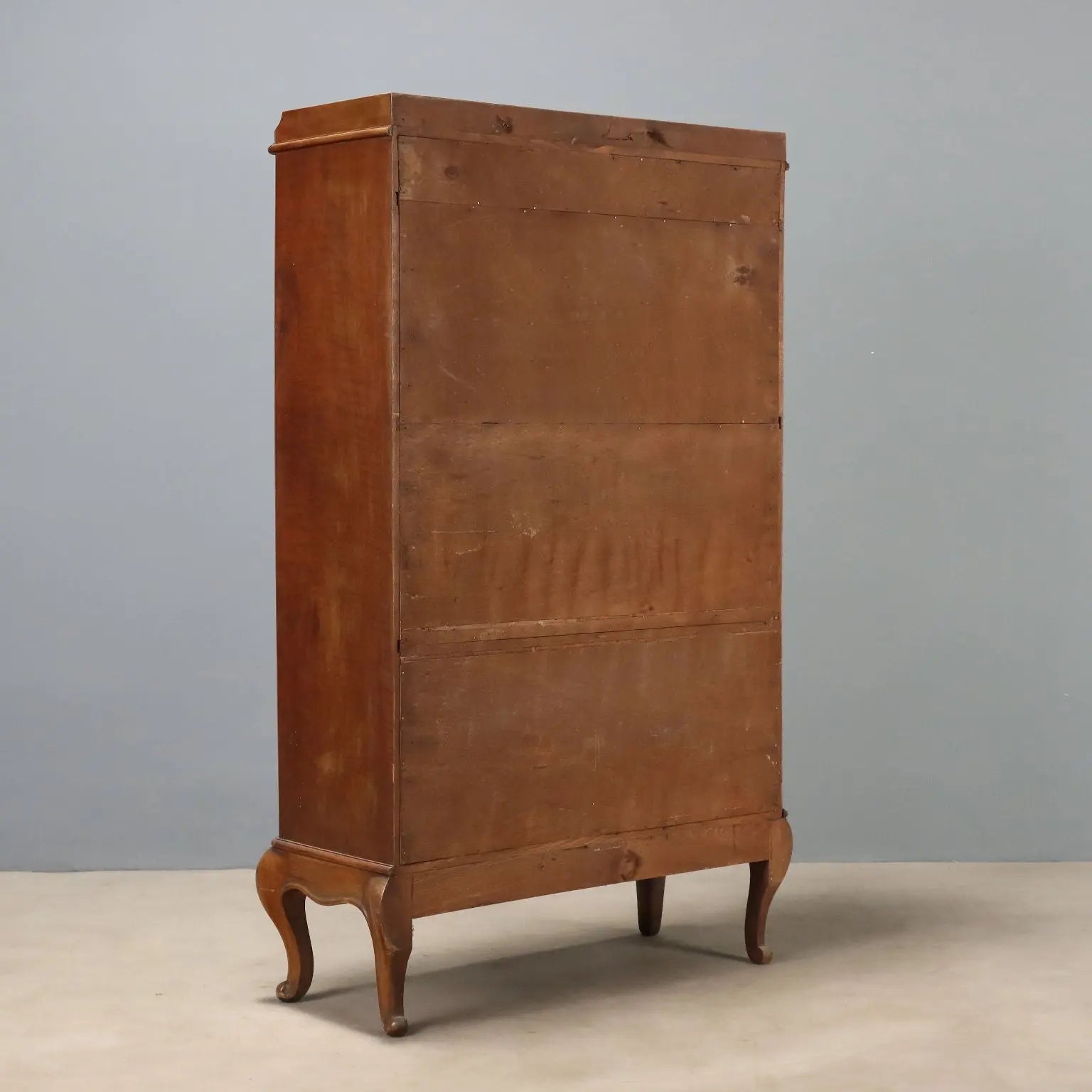 Open Walnut Bookcase - Italy 20th Century