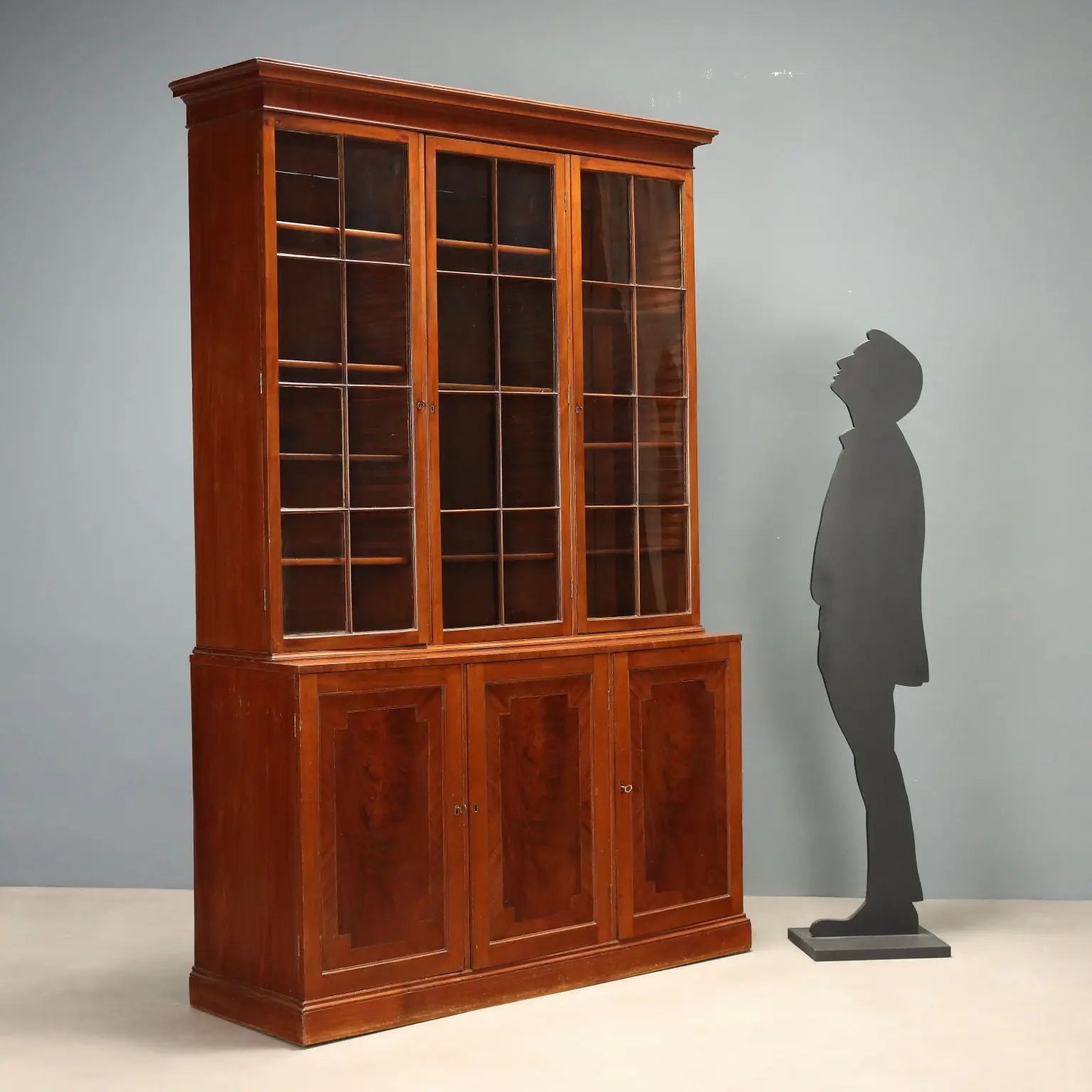 Antique Bookcase Mahogany Blown Glass England XX Century