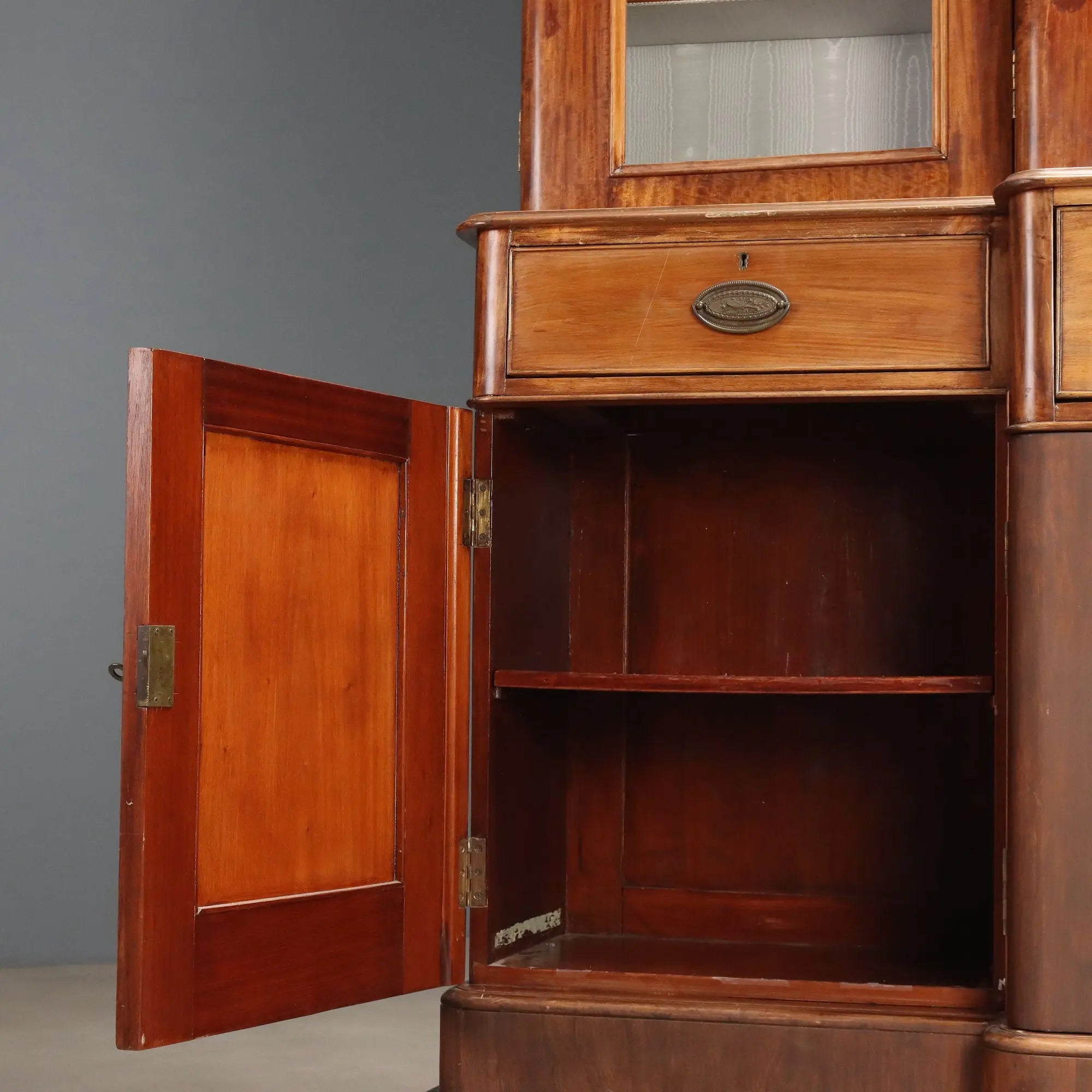 Antique Bookcase Mahogany Glass Leather United Kingdom '800