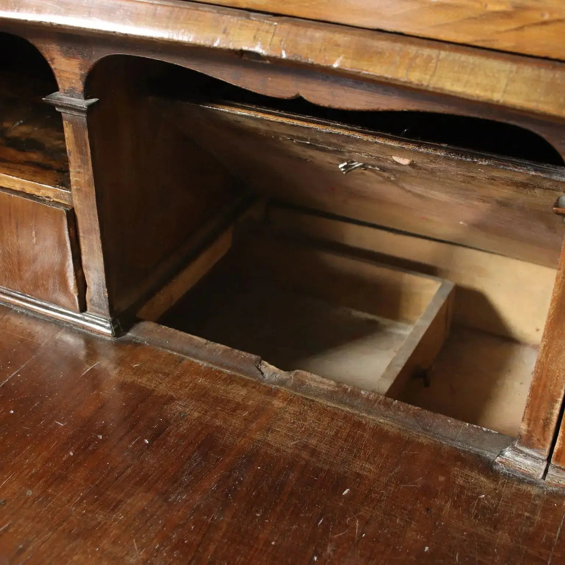 Barocchetto Trumeau Walnut Burl Veneer Mirror Italy 18th Century | Antiques | Drop-Leaf Secretaire & Secretaire