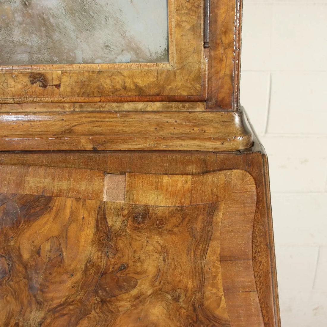 Barocchetto Trumeau Walnut Burl Veneer Mirror Italy 18th Century | Antiques | Drop-Leaf Secretaire & Secretaire