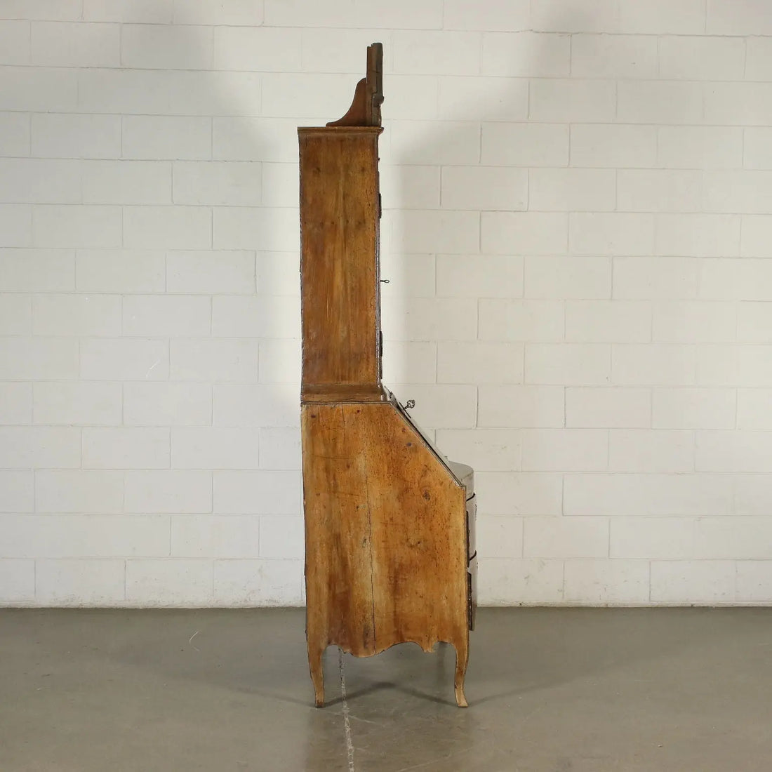 Barocchetto Trumeau Walnut Burl Veneer Mirror Italy 18th Century | Antiques | Drop-Leaf Secretaire & Secretaire