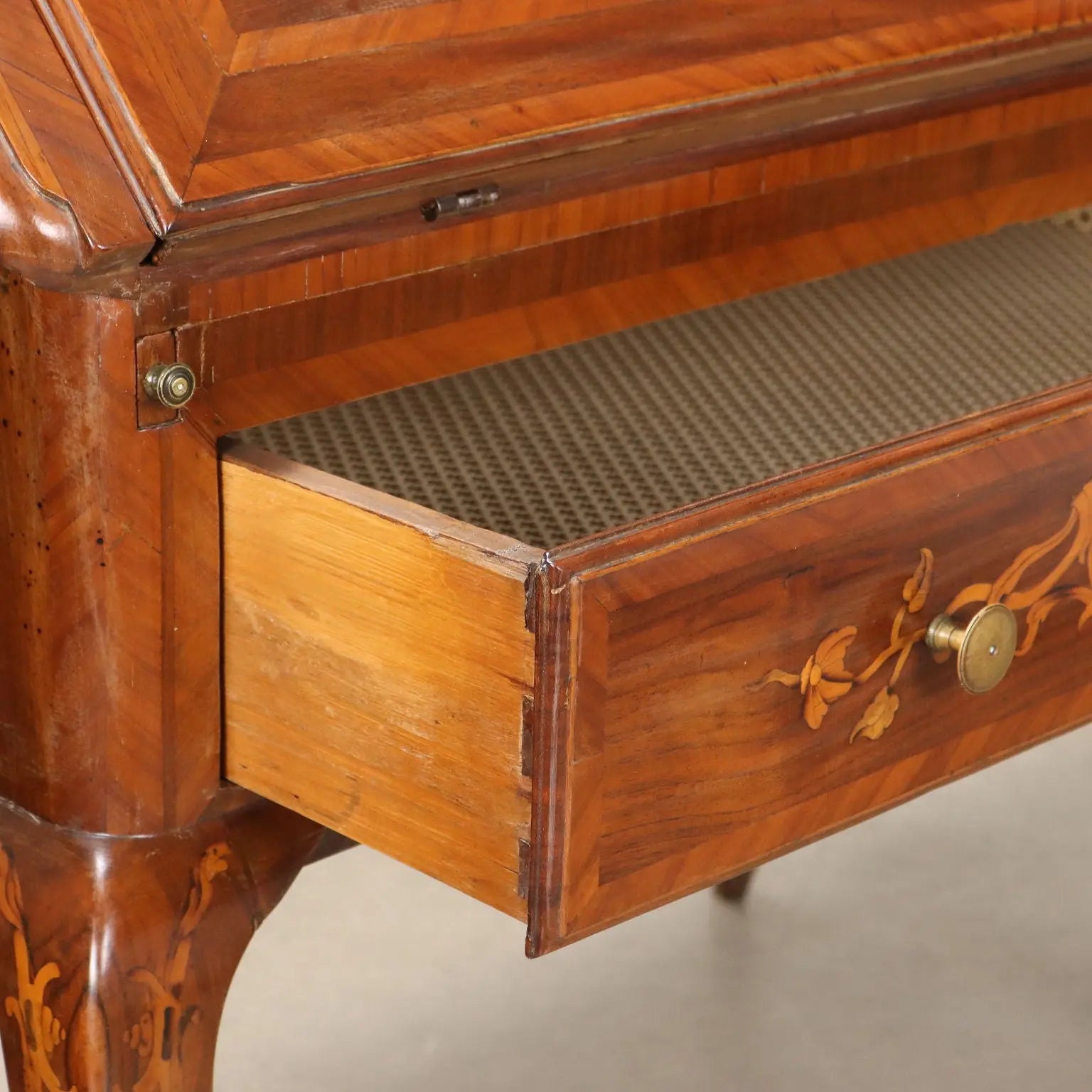 Piedmontese Drop-Front Desk in Walnut 18th Century