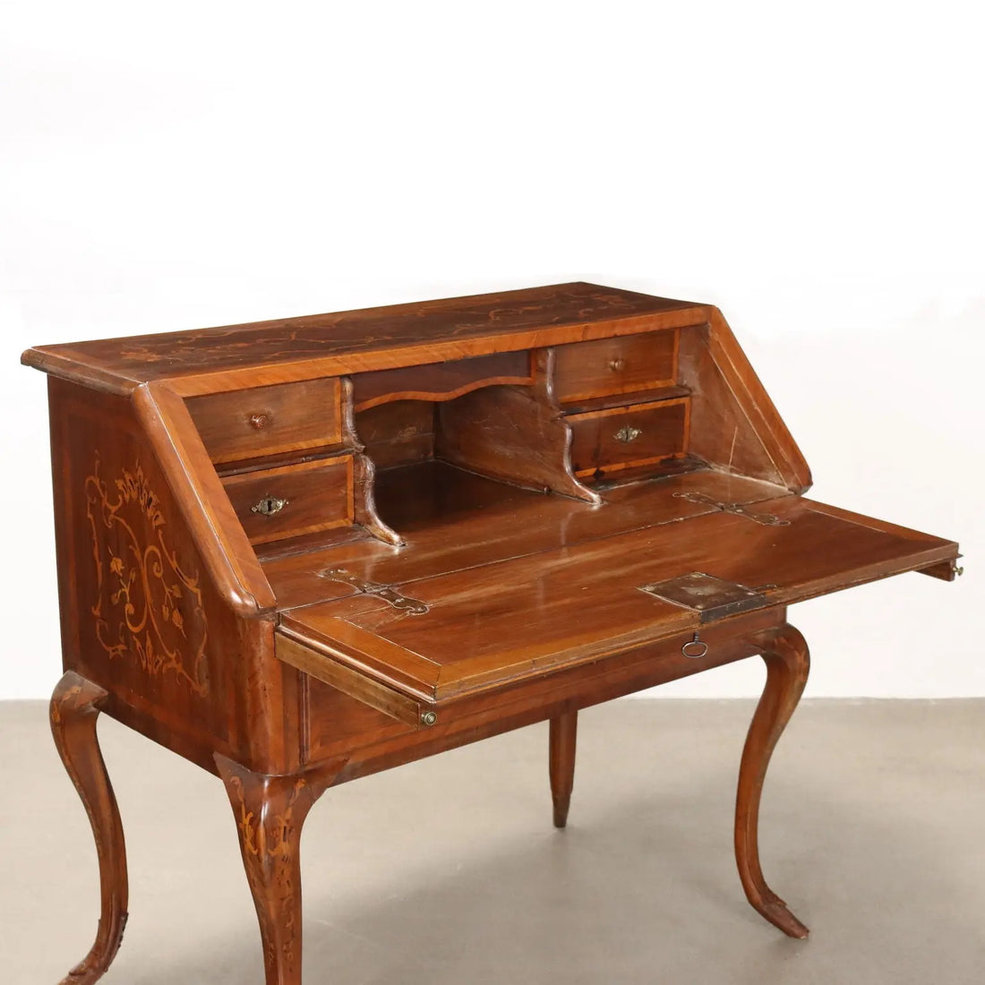 Piedmontese Drop-Front Desk in Walnut 18th Century