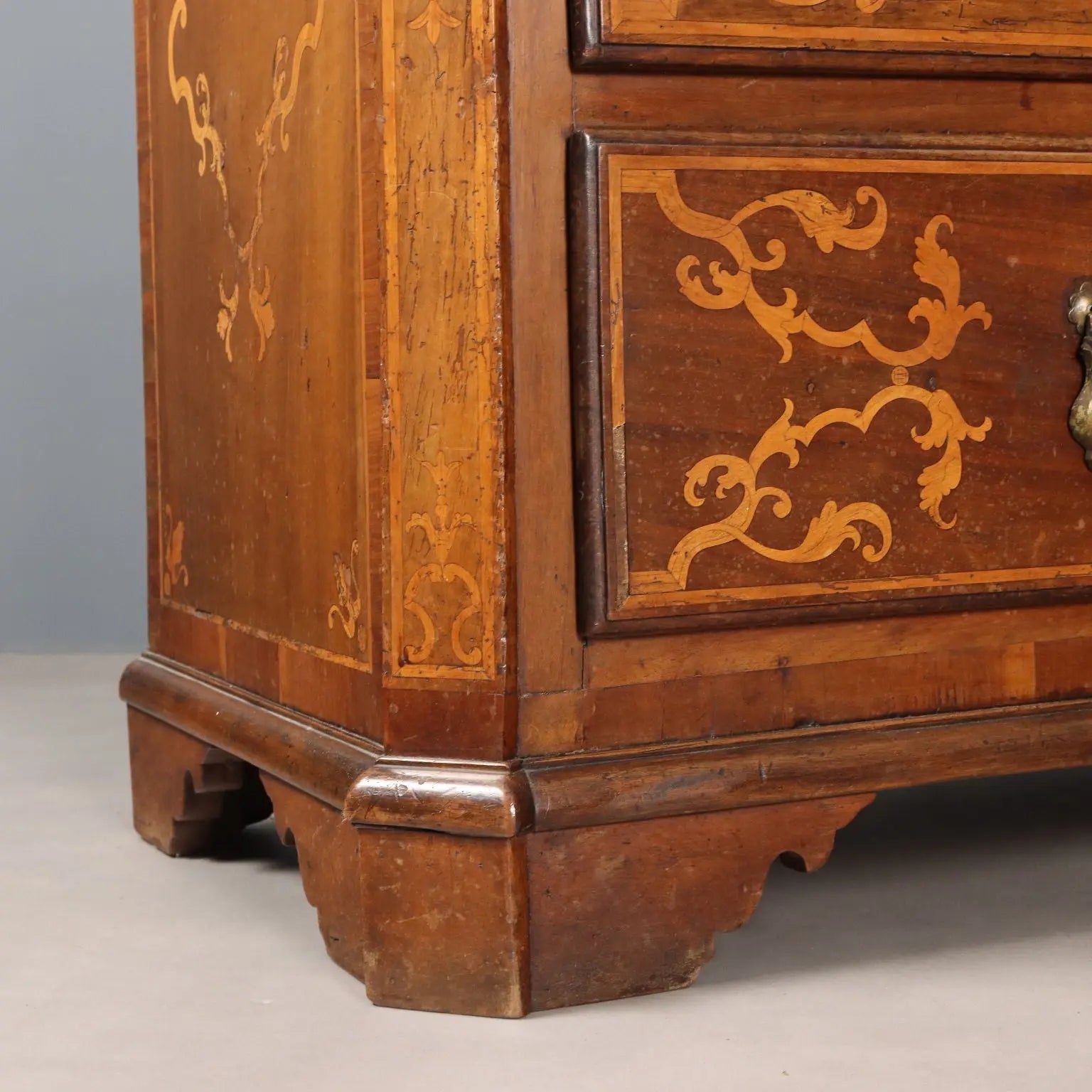 Antique Baroque Flap Cabinet Walnut Maple Italy XVIII Century - Piedmont, XVIII Century | Antiques | Drop-Leaf Secretaire & Secretaire