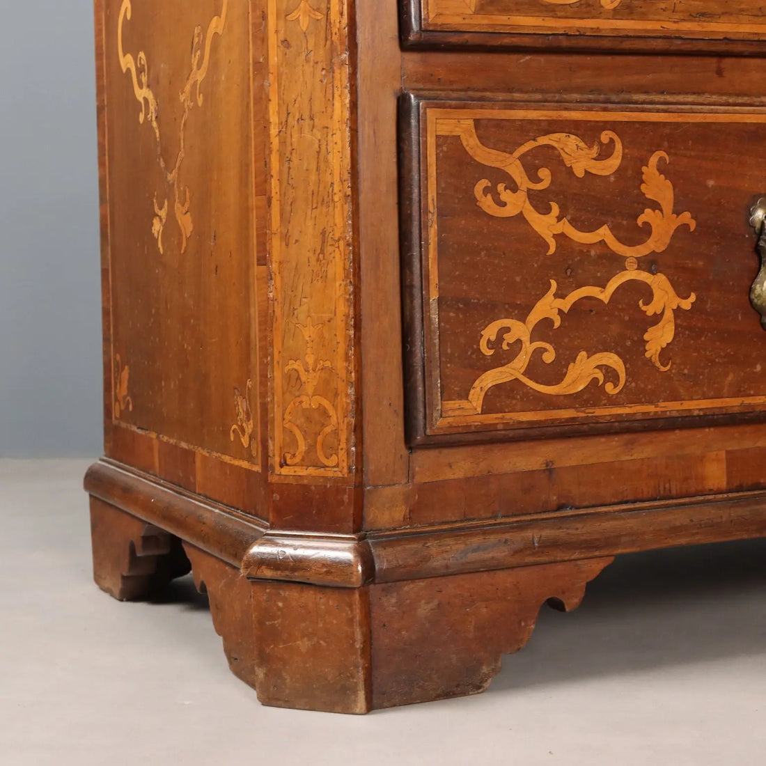 Antique Baroque Flap Cabinet Walnut Maple Italy XVIII Century - Piedmont, XVIII Century | Antiques | Drop-Leaf Secretaire & Secretaire