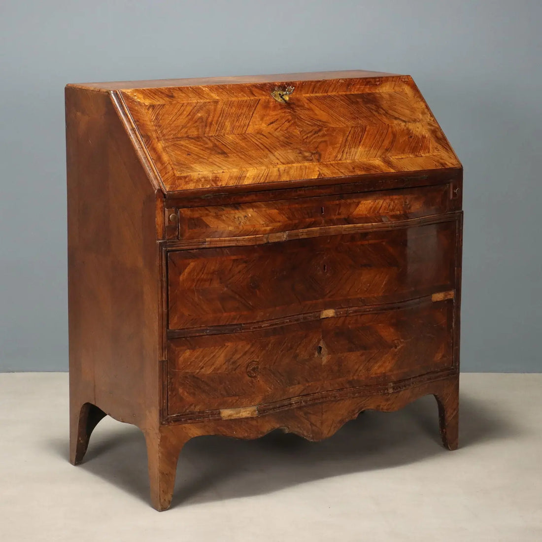 Antique Drop Leaf Cabinet Bois de Rose 9 Drawers XVIII Century - Genoa, Mid XVIII Century | Antiques | Drop-Leaf Secretaire & Secretaire
