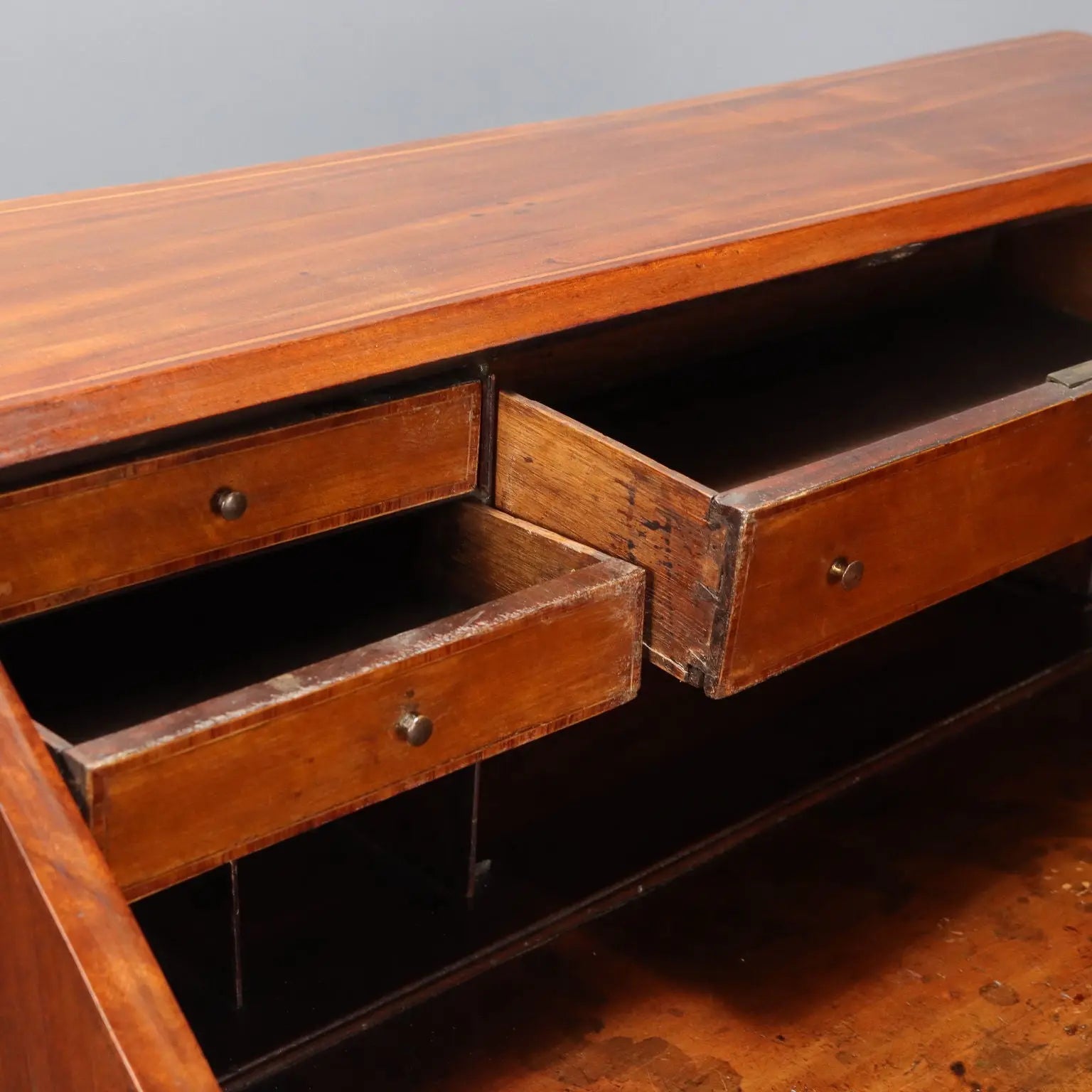 Antique Drop-Leaf Cabinet Maple 4 Drawers United Kingdom '700 - England, Late XVIII Century | Antiques | Drop-Leaf Secretaire & Secretaire