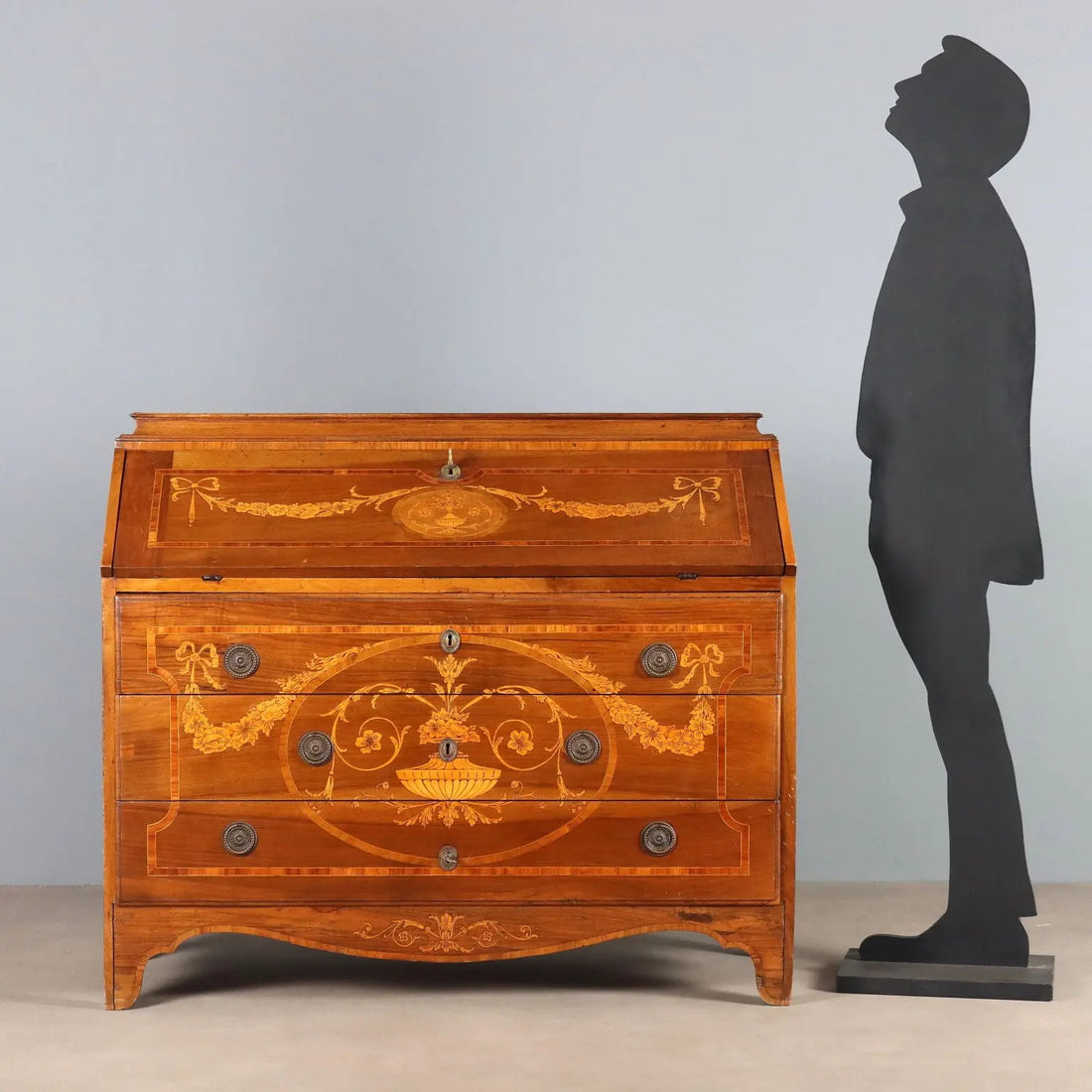 Antique Flap Cabinet Maple Bois de Rose Italy XVIII Century