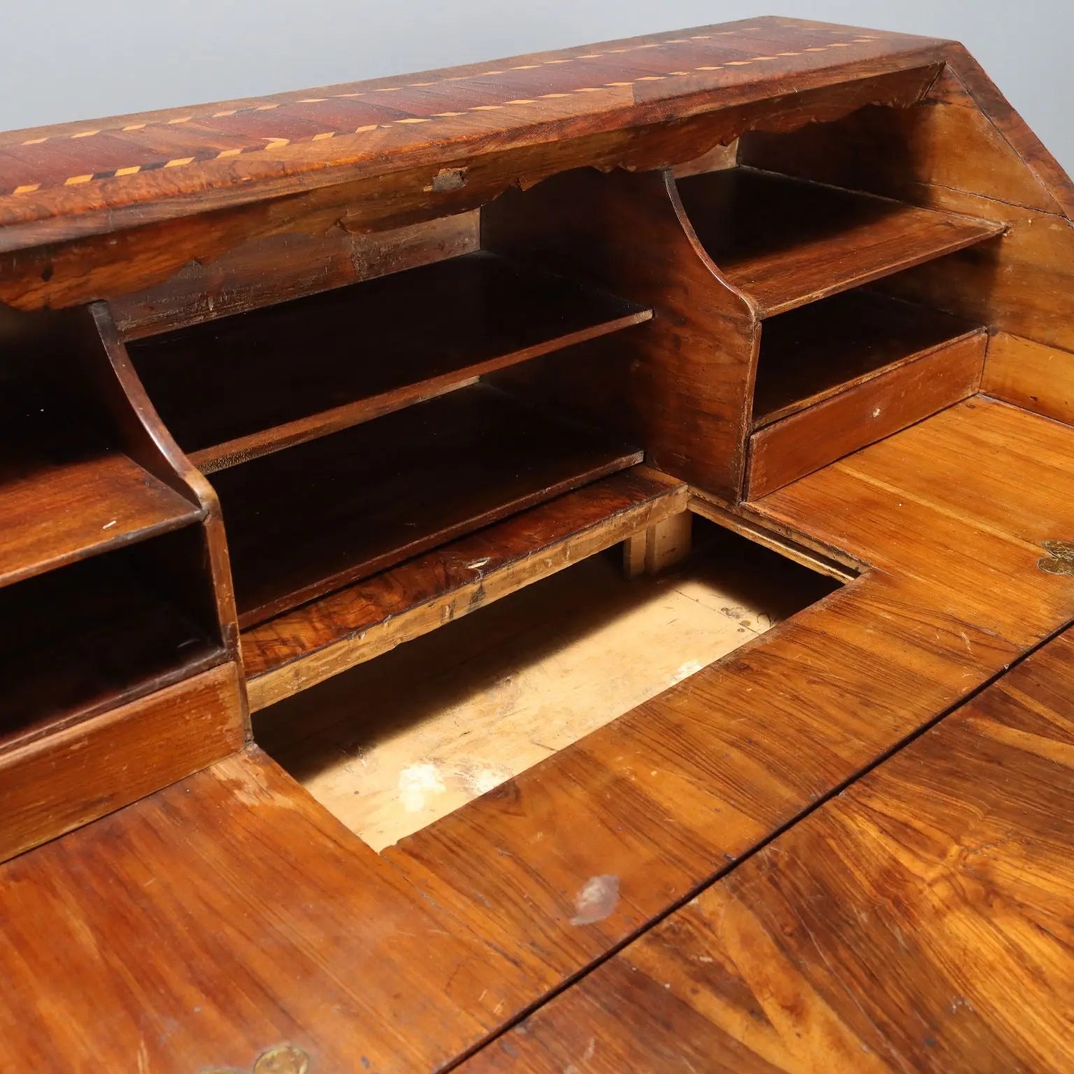 Antique Flap Cabinet Various Wood Essences Italy XVIII Century - Central Italy, Mid XVIII Century | Antiques | Drop-Leaf Secretaire & Secretaire
