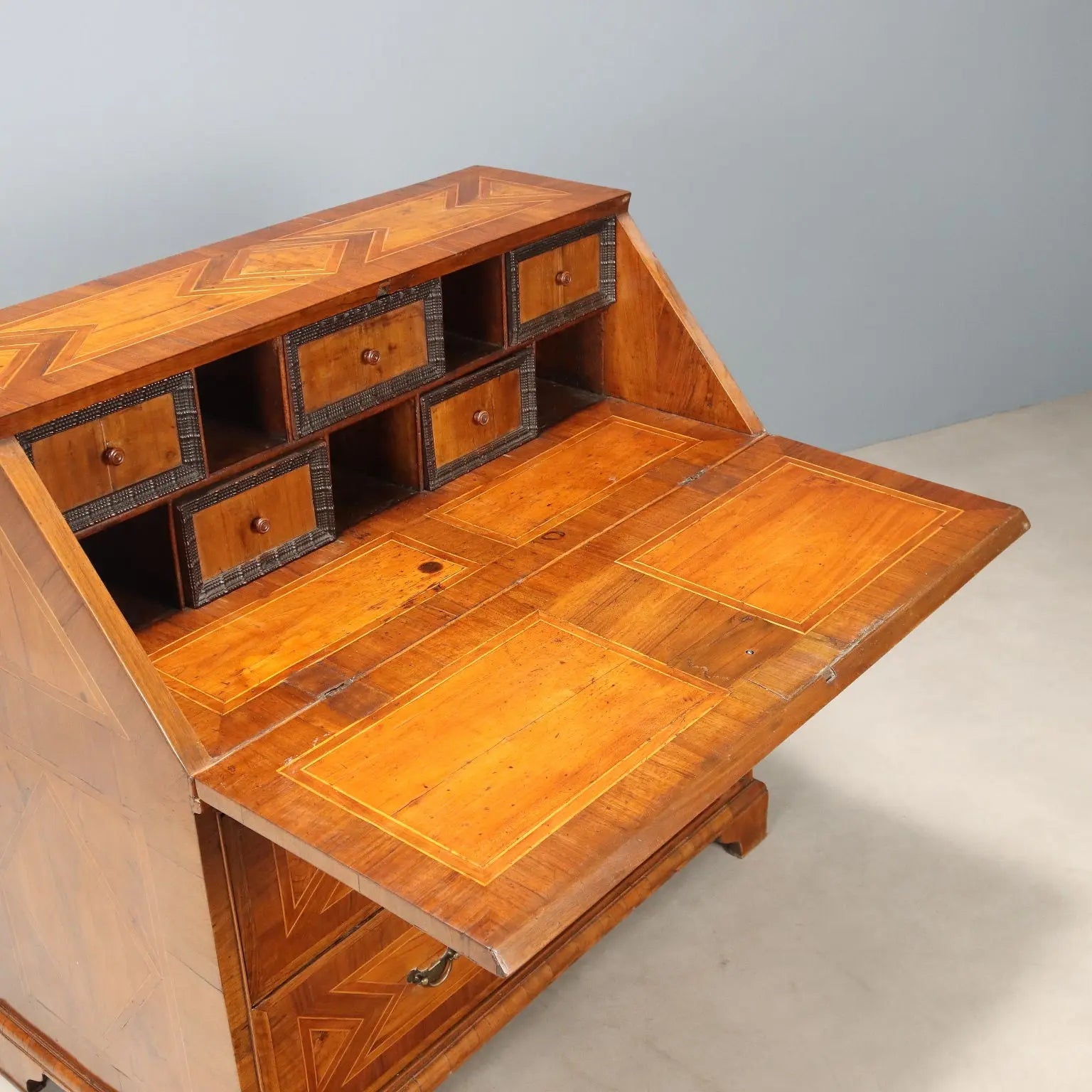Antique Flap Cabinet Olive Maple Drawers Italy XVIII Century - Central Italy, XVIII Century | Antiques | Drop-Leaf Secretaire & Secretaire