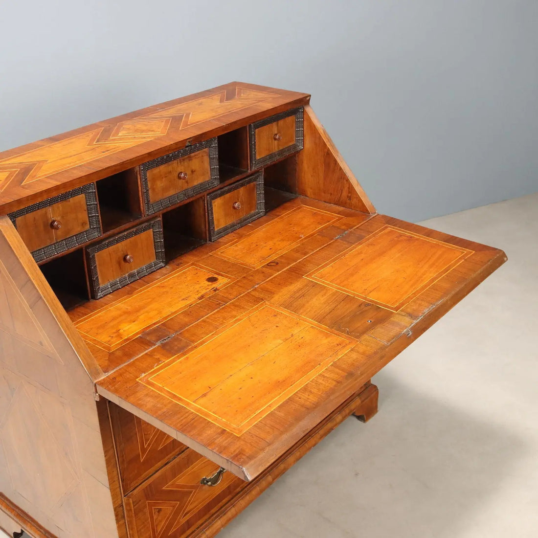 Antique Flap Cabinet Olive Maple Drawers Italy XVIII Century - Central Italy, XVIII Century | Antiques | Drop-Leaf Secretaire & Secretaire