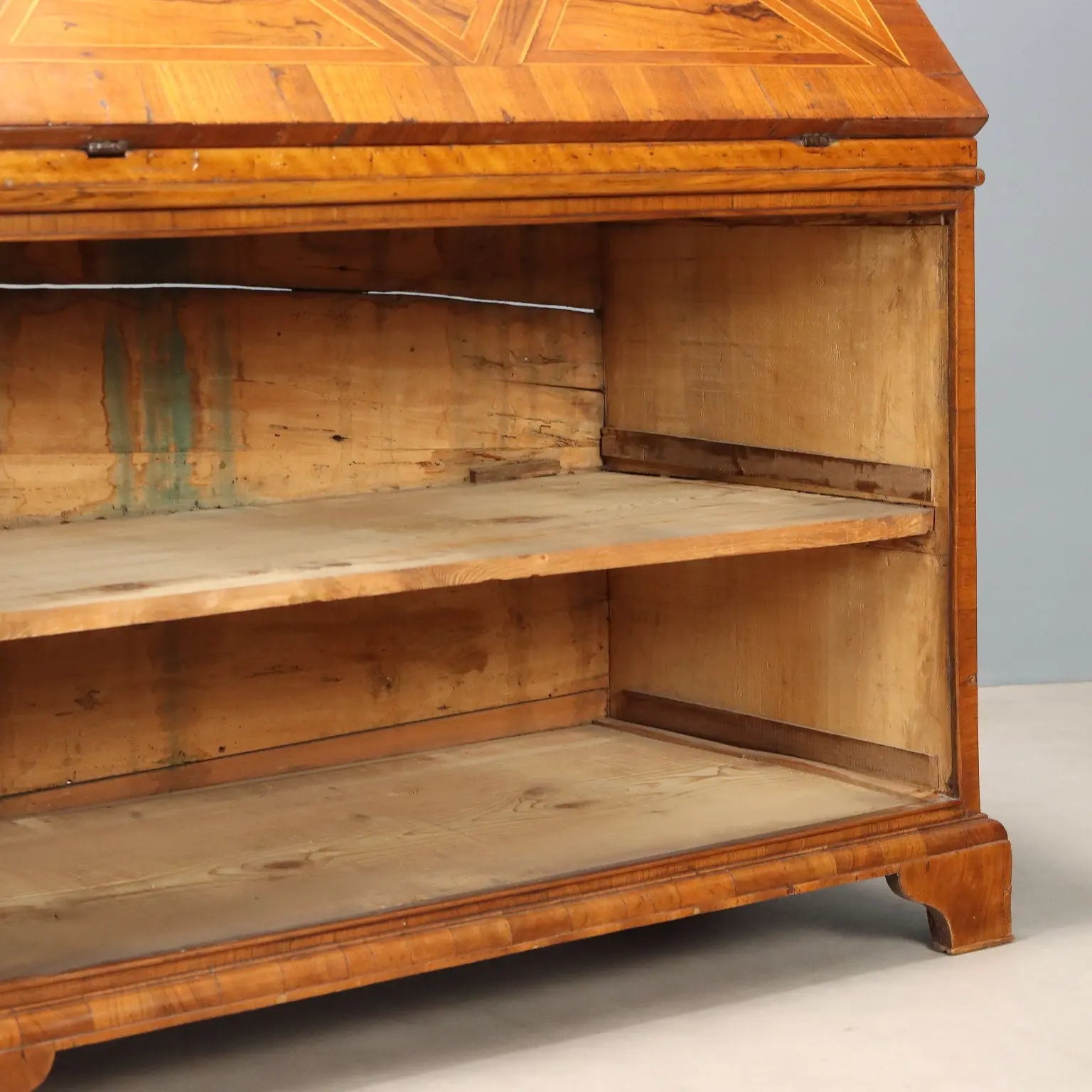 Antique Flap Cabinet Olive Maple Drawers Italy XVIII Century - Central Italy, XVIII Century | Antiques | Drop-Leaf Secretaire & Secretaire