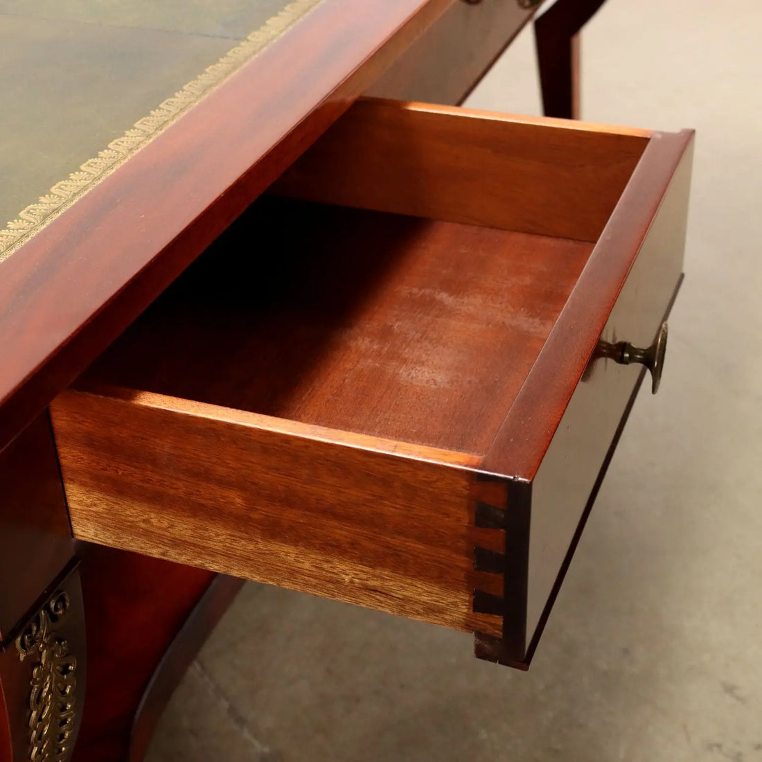Antique Writing Desk Bureau Plat Empire Italy '900 Mahogany Veneered - Italy, XX Century | Antiques | Desks & Writing Desks