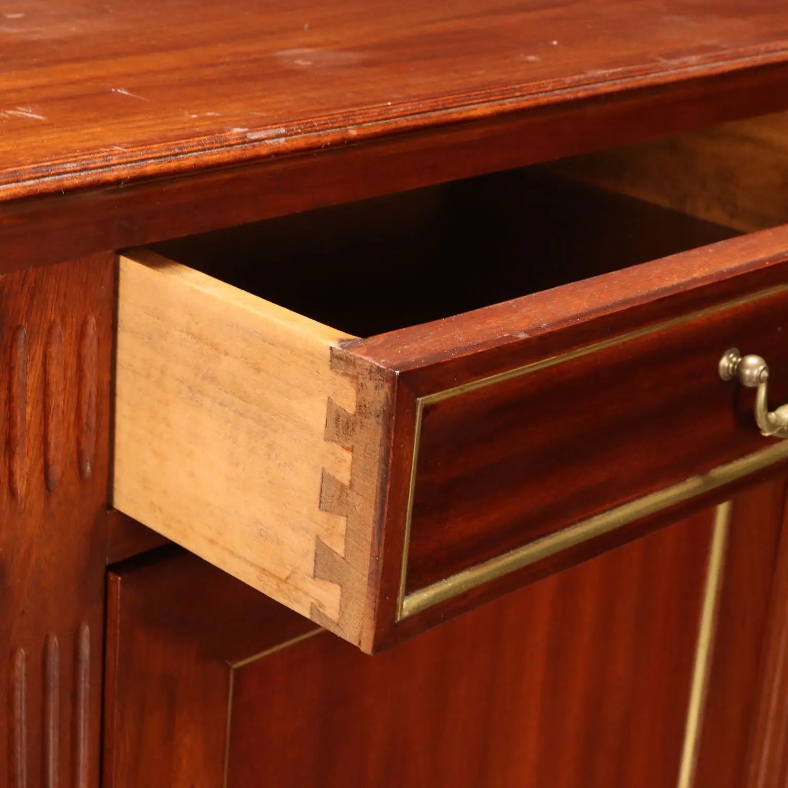 Neoclassical Style Cupboard Borders Brass Italy XX Century - Italy, XX Century | Antiques | Cupboards