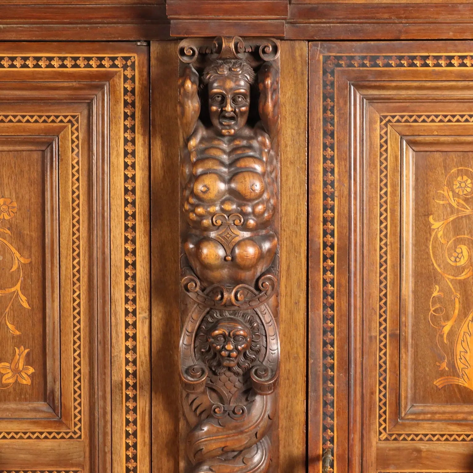 Antique Cupboard Neo-Renaissance Style Carved Wood XX Century - Italy, XX Century | Antiques | Cupboards