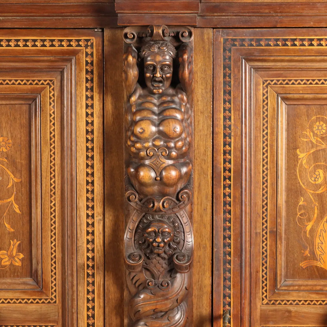 Antique Cupboard Neo-Renaissance Style Carved Wood XX Century - Italy, XX Century | Antiques | Cupboards