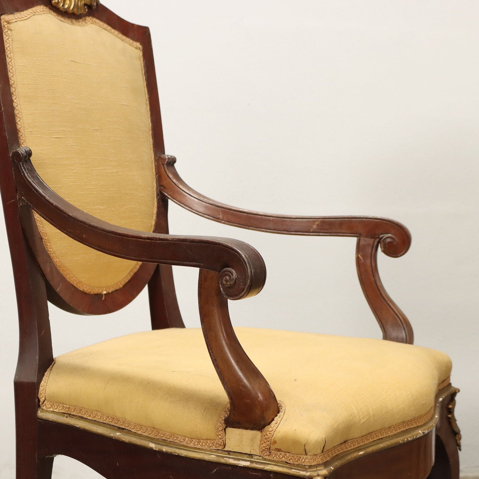  | Antiques  Seating